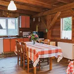 Pod Modrzewiami Farm stay