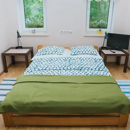 Çiftlik konaklama Pod Modrzewiami *