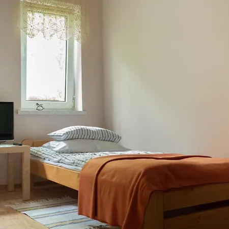 Pod Modrzewiami Farm stay Nowy Tomysl