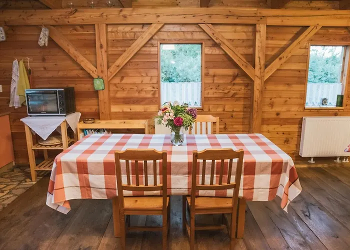 Pod Modrzewiami Farm stay