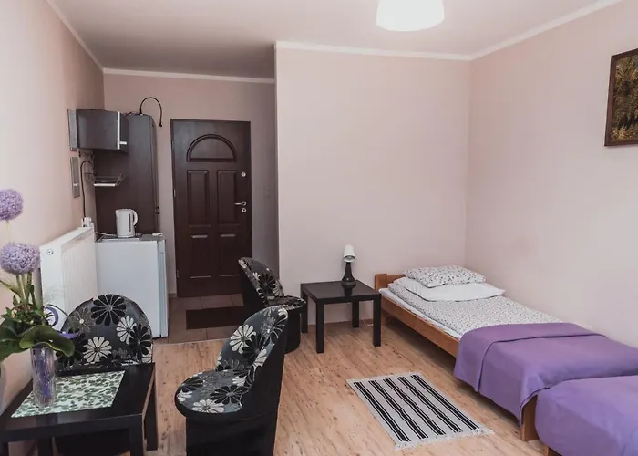 Pod Modrzewiami Farm stay